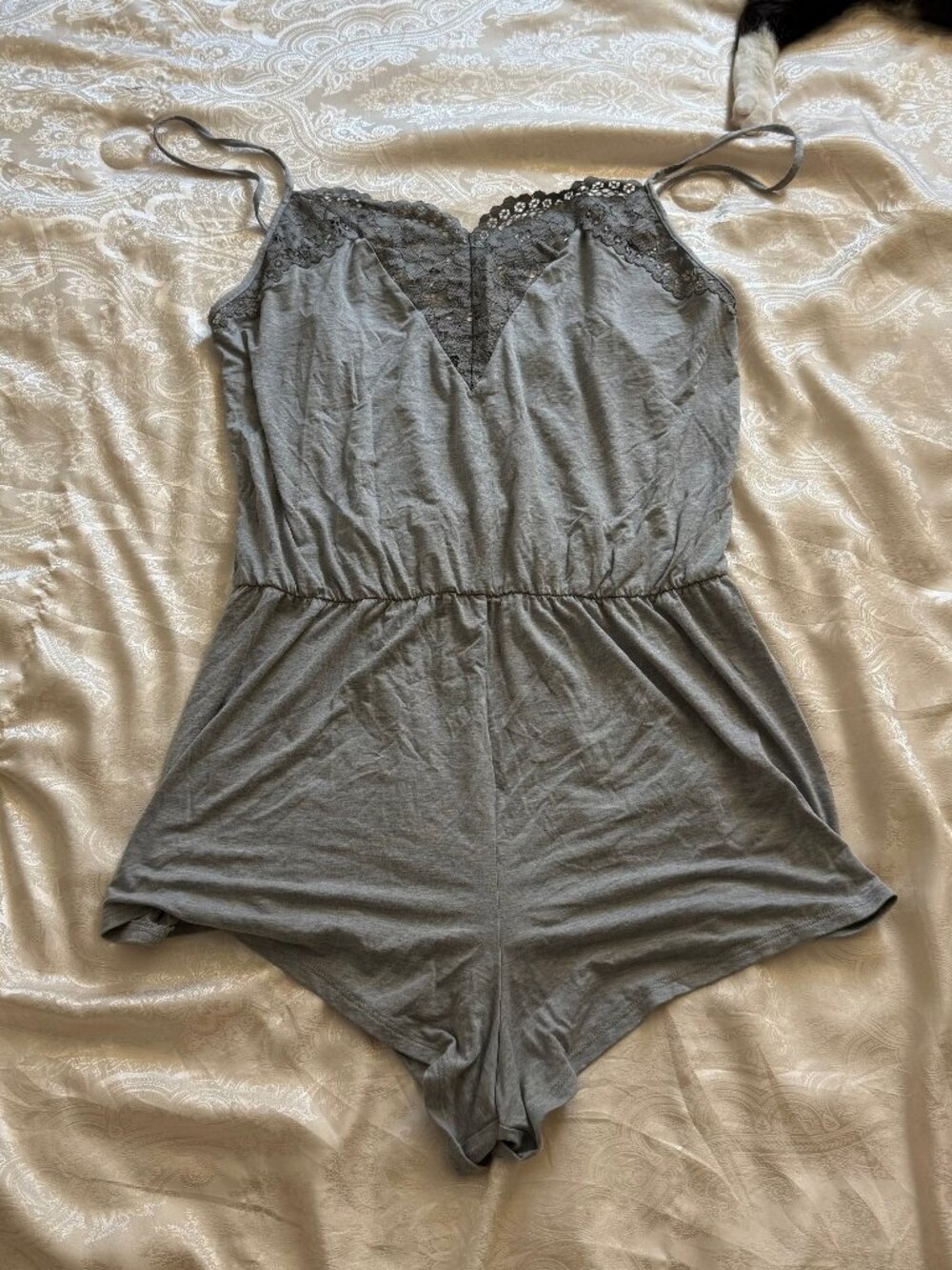 Victoria's Secret Gray Lace-Trim Romper, Size Large